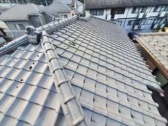 瓦屋根からガルバリウム鋼板の屋根へ葺き替え