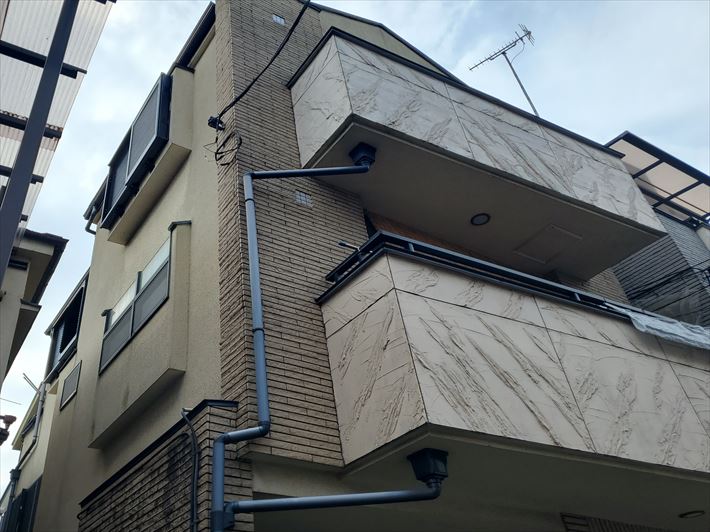 豊島区駒込にて屋根塗装と外壁塗装の調査