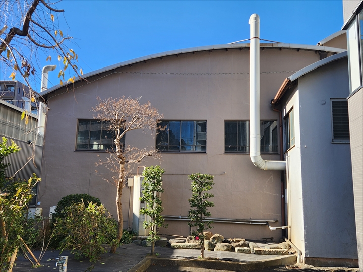 工場の外壁塗装完了