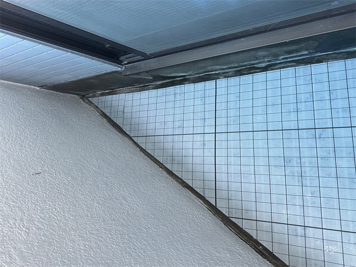 江戸川区中葛西のマンションにてベランダの防水工事（ウレタン防水通気 