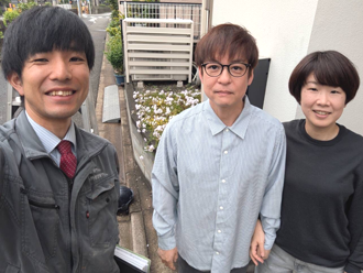 S様とスタッフ