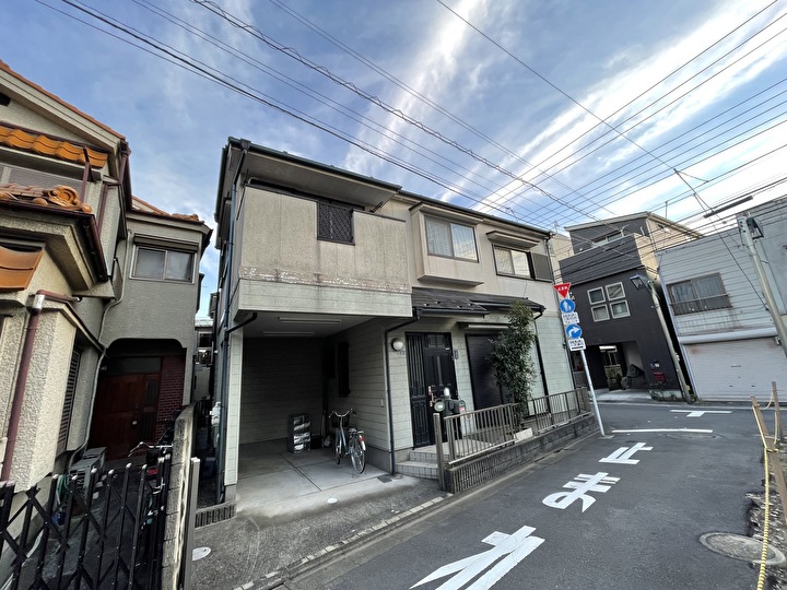 塗装工事前に住宅の現地調査を実施