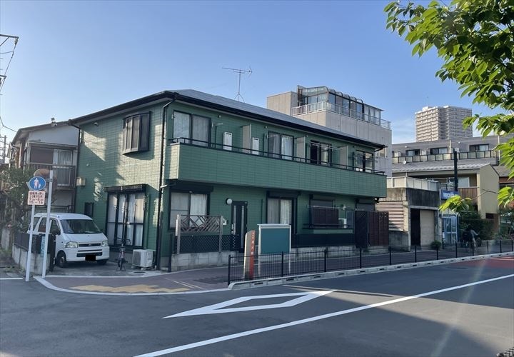 ALC外壁の塗装工事後の住宅