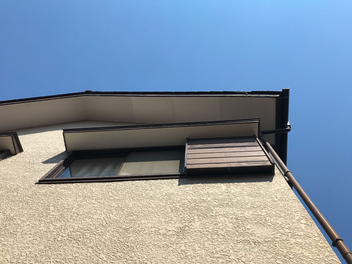 施工前の軒天