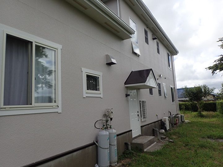 パーフェクトトップを用いた外壁塗装工事後の住宅