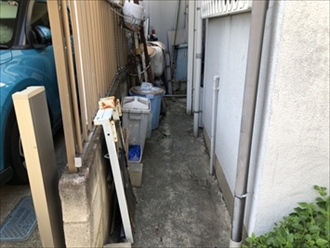 足場の架設時に