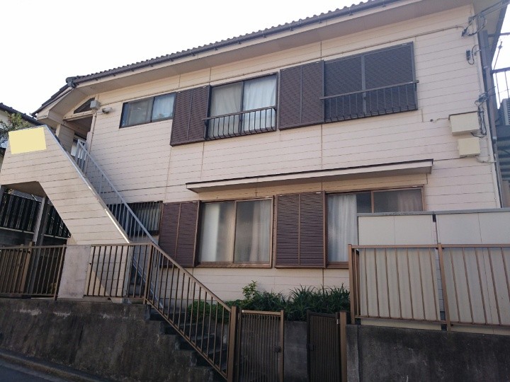 アパート外観の全景