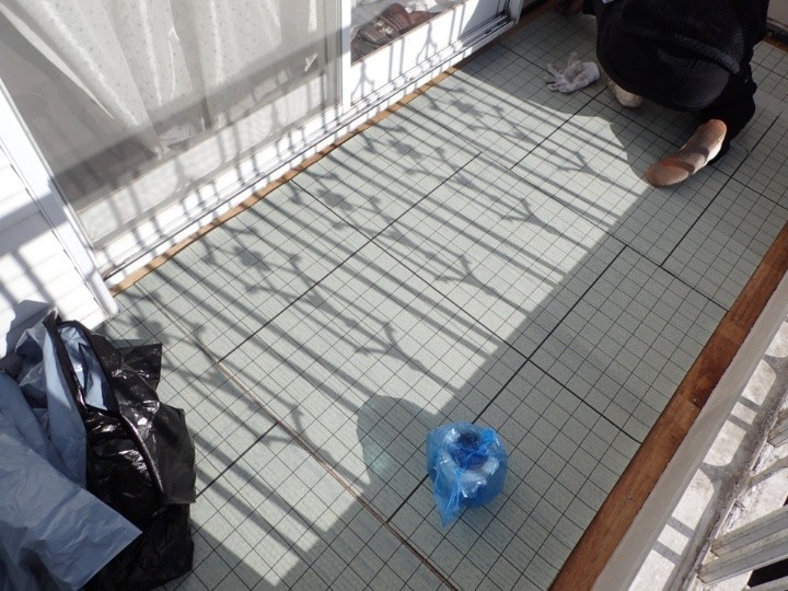 ウレタン防水工事に通気緩衝シートを使用