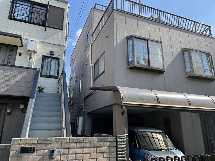 外装塗装工事前の点検調査の風景