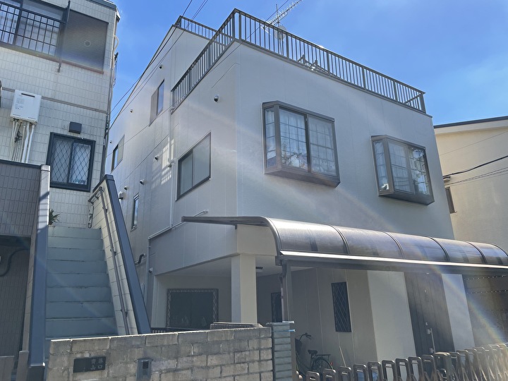 水性サーモアイウォールSI（ND-210）を使った塗装工事後の住居