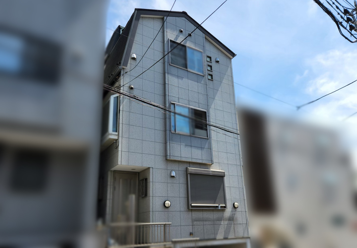 板橋区小豆沢のお客様邸の屋根と外壁の現地調査を実施！