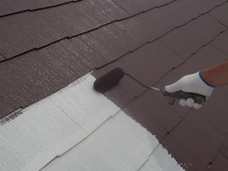 化粧スレート屋根はなぜ塗装メンテナンスが必要なの？理由とは