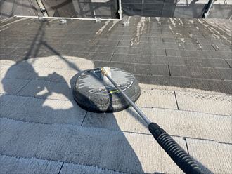 屋根塗装にて洗浄