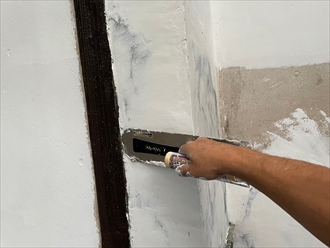 漆喰で外壁補修