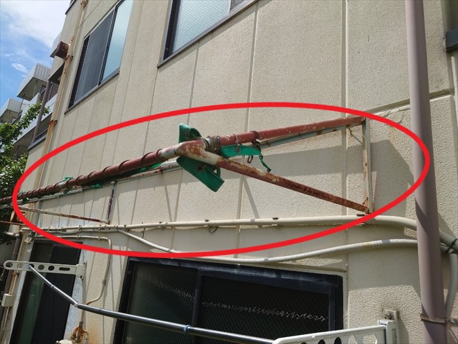 壁面からの雨漏り