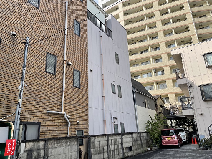 外壁塗装工事前の建物
